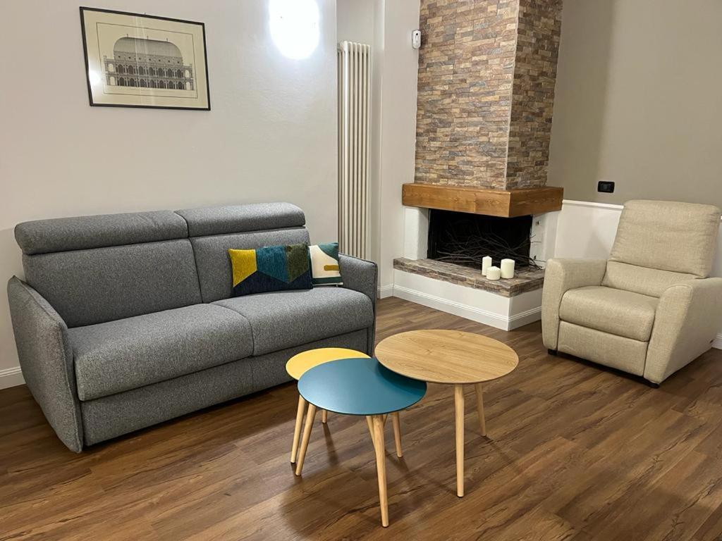ויצ'נצה Pet-Friendly & Modern Apt With Garden מראה חיצוני תמונה