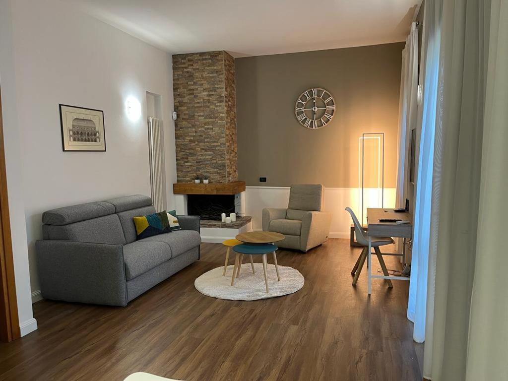 ויצ'נצה Pet-Friendly & Modern Apt With Garden מראה חיצוני תמונה